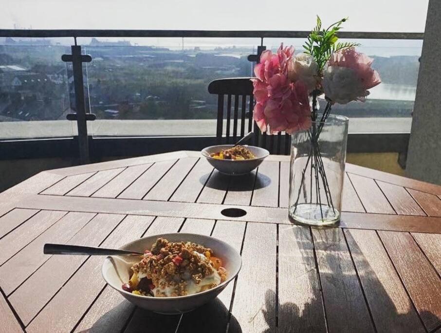 3 Bedroom Penthouse Apartment In ラーン エクステリア 写真